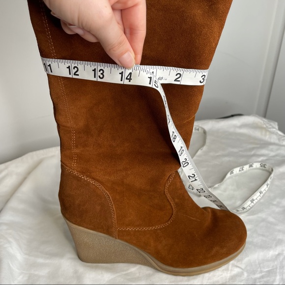 *SOLD* Bjorndal Lyndall Suede Boots size 9 - Picture 7 of 8